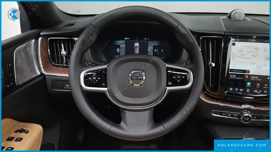 VOLVO XC60 B5 ULTRA BRIGHT