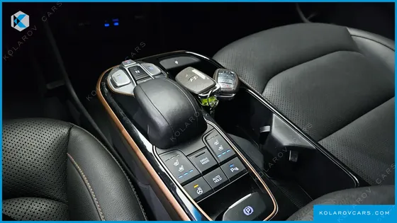 HYUNDAI IONIQ Q