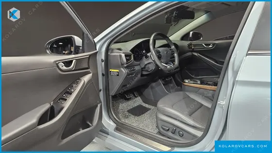 HYUNDAI IONIQ Q