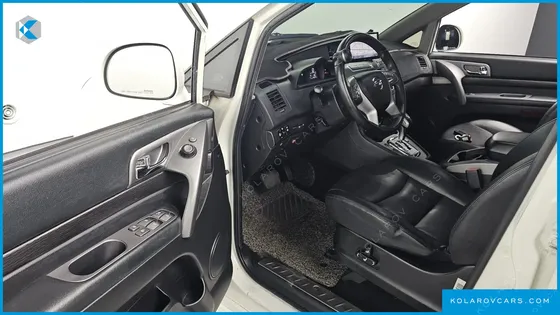 KGM - SSANGYONG KORANDO 4WD OUTDOOR EDITION 9-SEATER