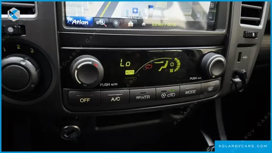 KGM - SSANGYONG KORANDO 4WD TX 9-SEATER