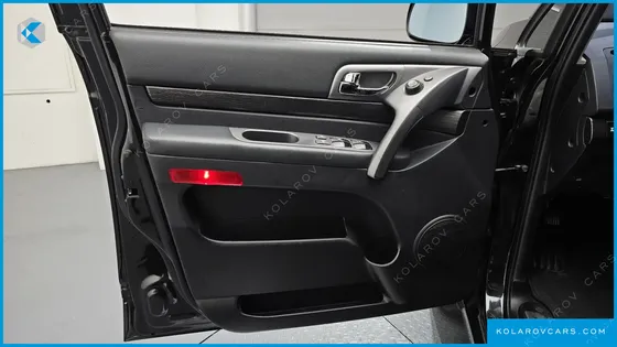 KGM - SSANGYONG KORANDO 4WD TX 9-SEATER