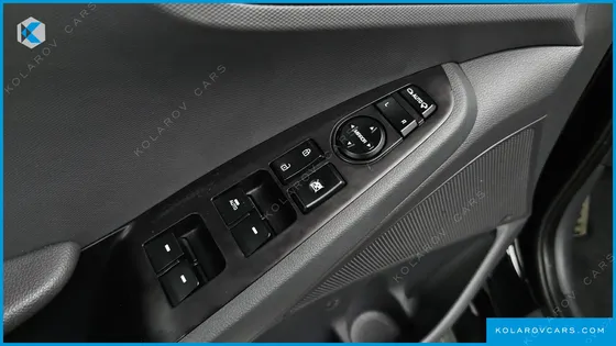 HYUNDAI IONIQ Q