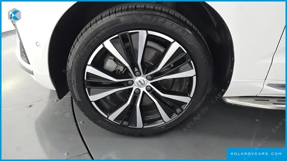 VOLVO XC60 B6 ULTIMATE BRIGHT