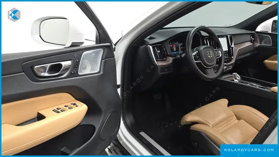 VOLVO XC60 B6 ULTIMATE BRIGHT