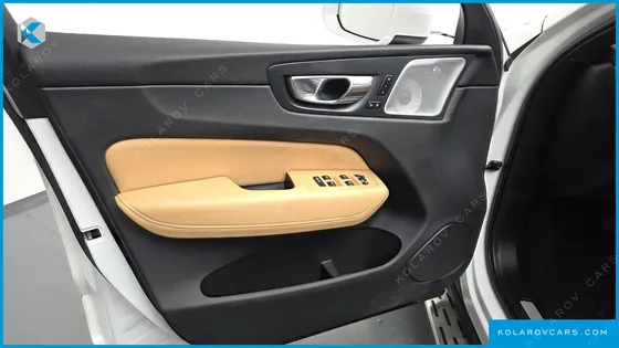 VOLVO XC60 B6 ULTIMATE BRIGHT