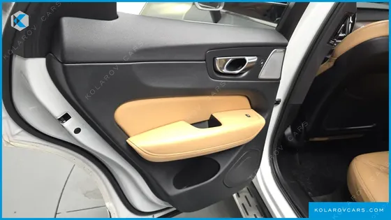 VOLVO XC60 B6 ULTIMATE BRIGHT