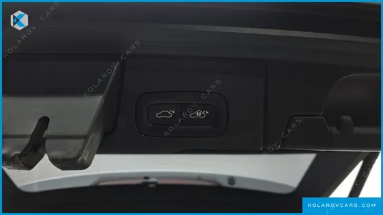 VOLVO XC60 B6 ULTIMATE BRIGHT