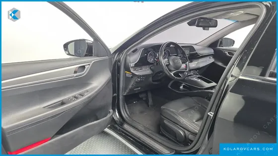 HYUNDAI GRANDEUR 3.0 LPI RENT CAR