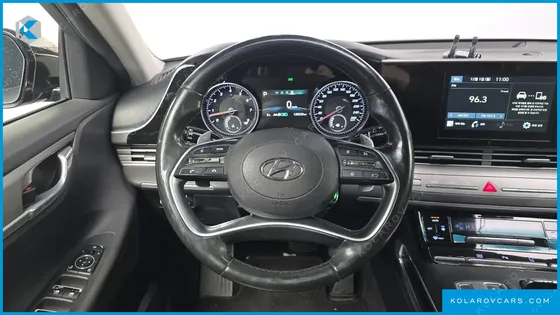 HYUNDAI GRANDEUR 3.0 LPI RENT CAR