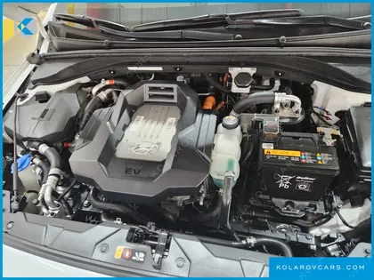 HYUNDAI IONIQ Q