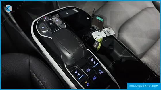 HYUNDAI IONIQ Q
