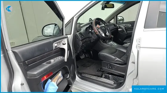 KGM - SSANGYONG KORANDO 4WD OUTDOOR EDITION 9-SEATER