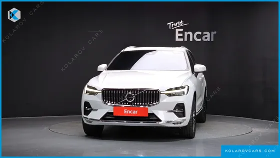 VOLVO XC60 B5 ULTIMATE BRIGHT