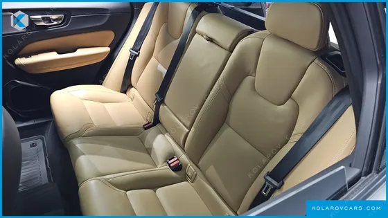 VOLVO XC60 B5 ULTIMATE BRIGHT
