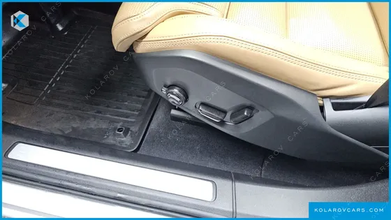 VOLVO XC60 B5 ULTIMATE BRIGHT