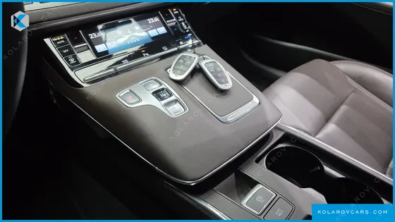 HYUNDAI GRANDEUR 3.3