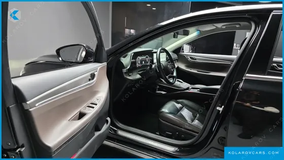 HYUNDAI GRANDEUR 3.3