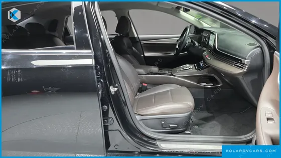 HYUNDAI GRANDEUR 3.3