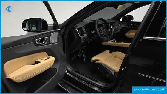 VOLVO XC60 B6 ULTRA BRIGHT