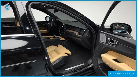 VOLVO XC60 B6 ULTRA BRIGHT