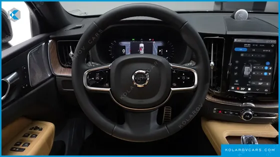 VOLVO XC60 B6 ULTRA BRIGHT