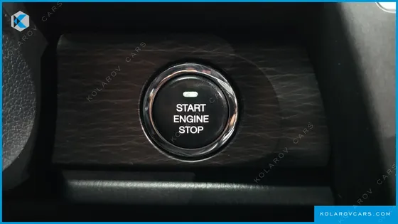 KGM - SSANGYONG KORANDO 4WD CHATEAU 9-SEATER