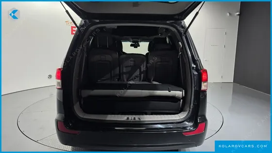 KGM - SSANGYONG KORANDO 4WD CHATEAU 9-SEATER