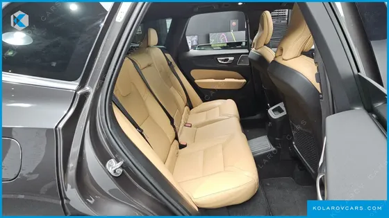 VOLVO XC60 T8 ULTRA BRIGHT