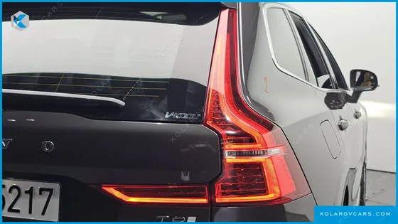 VOLVO XC60 T8 ULTRA BRIGHT