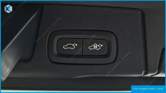 VOLVO XC60 T8 ULTRA BRIGHT