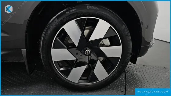 VOLVO XC60 T8 ULTRA BRIGHT