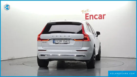 VOLVO XC60 T8 ULTIMATE BRIGHT