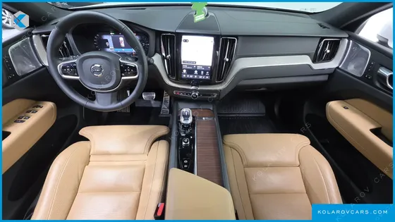 VOLVO XC60 T8 ULTIMATE BRIGHT
