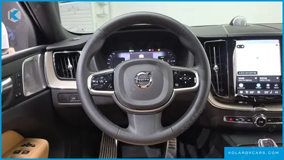 VOLVO XC60 T8 ULTIMATE BRIGHT