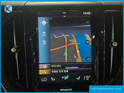 VOLVO XC60 B5 INSCRIPTION