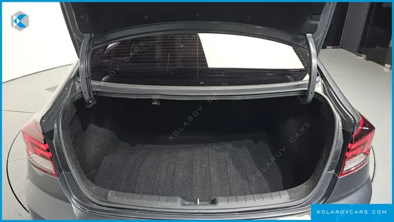 HYUNDAI ELANTRA (AVANTE) 1.6