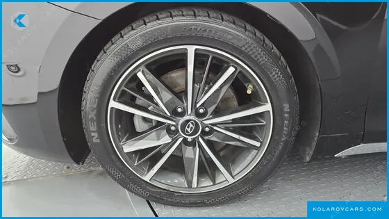 HYUNDAI GRANDEUR 2.5