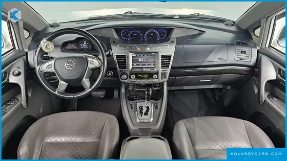 KGM - SSANGYONG KORANDO 4WD OUTDOOR EDITION 9-SEATER
