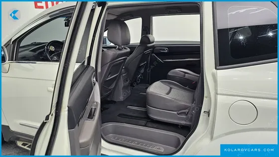 KGM - SSANGYONG KORANDO 4WD OUTDOOR EDITION 9-SEATER