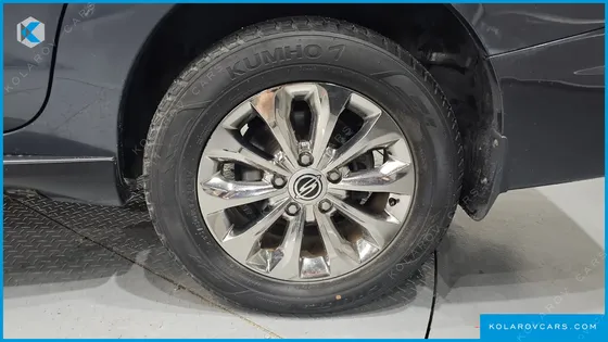 KGM - SSANGYONG KORANDO 4WD TX 9-SEATER