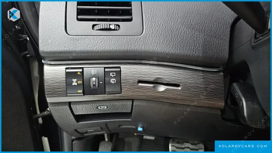 KGM - SSANGYONG KORANDO 4WD TX 9-SEATER