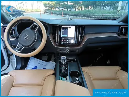 VOLVO XC60 B6 ULTIMATE BRIGHT