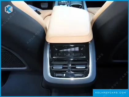 VOLVO XC60 B6 ULTIMATE BRIGHT