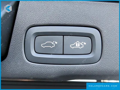 VOLVO XC60 B6 ULTIMATE BRIGHT