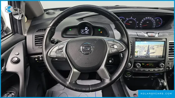 KGM - SSANGYONG KORANDO 4WD TX 9-SEATER