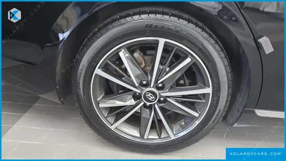 HYUNDAI GRANDEUR 3.0 LPI RENT CAR