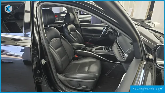 HYUNDAI GRANDEUR 3.0 LPI RENT CAR