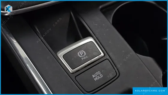 HYUNDAI GRANDEUR 3.0 LPI RENT CAR
