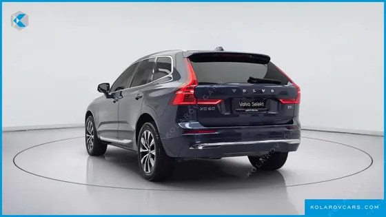 VOLVO XC60 B5 INSCRIPTION